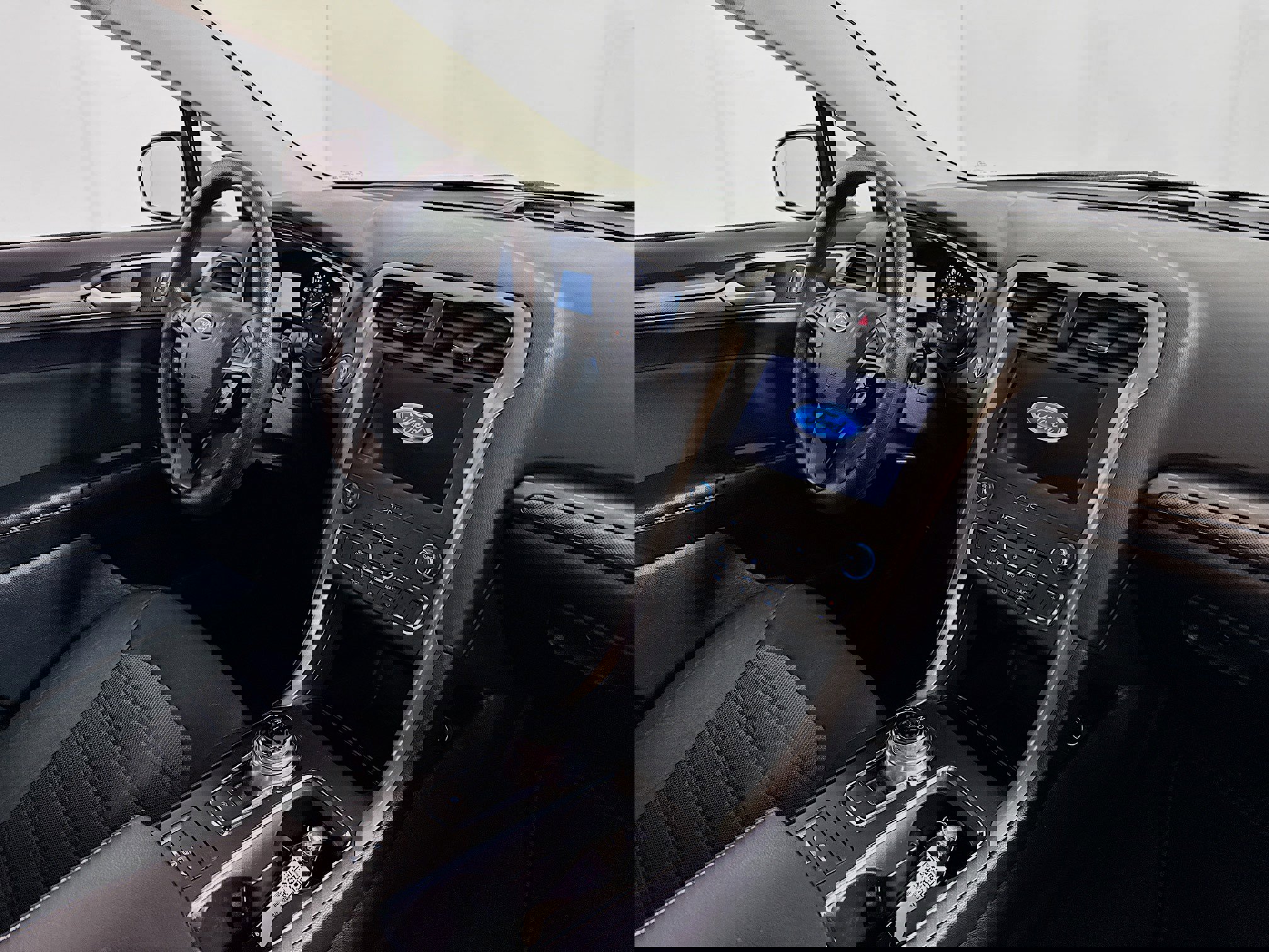 Used 2020 Ford Fusion SE image 26