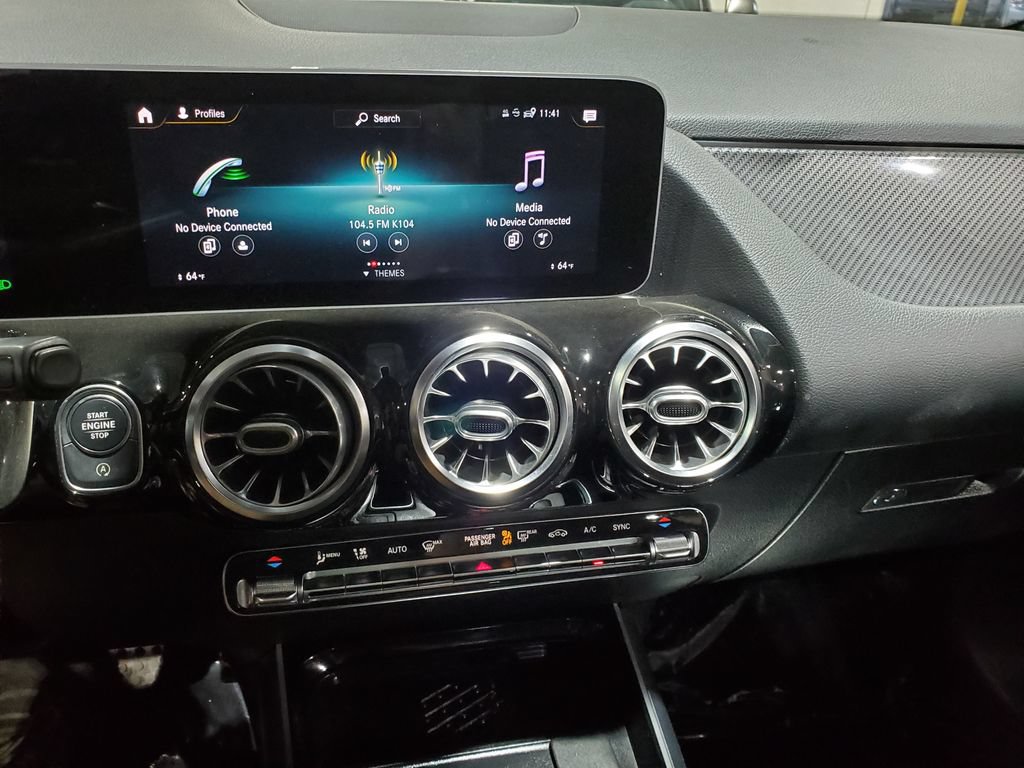 Used 2021 Mercedes-Benz GLA 250 image 30