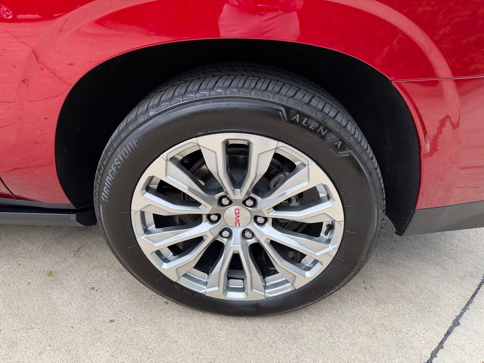 Used 2024 GMC Yukon XL Denali w/ Denali Reserve Package image 38