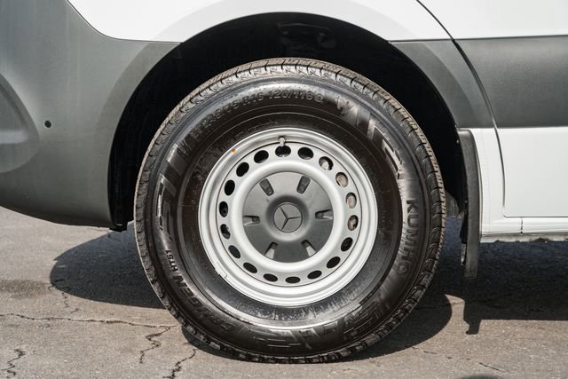 Used 2025 Mercedes-Benz Sprinter 2500 image 16