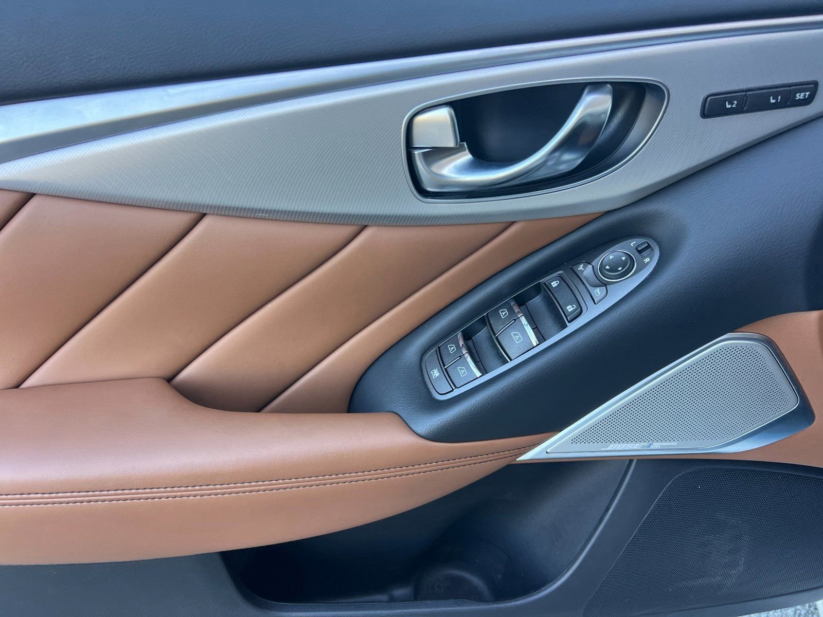 Used 2024 INFINITI Q50 Luxe w/ Cargo Package image 11