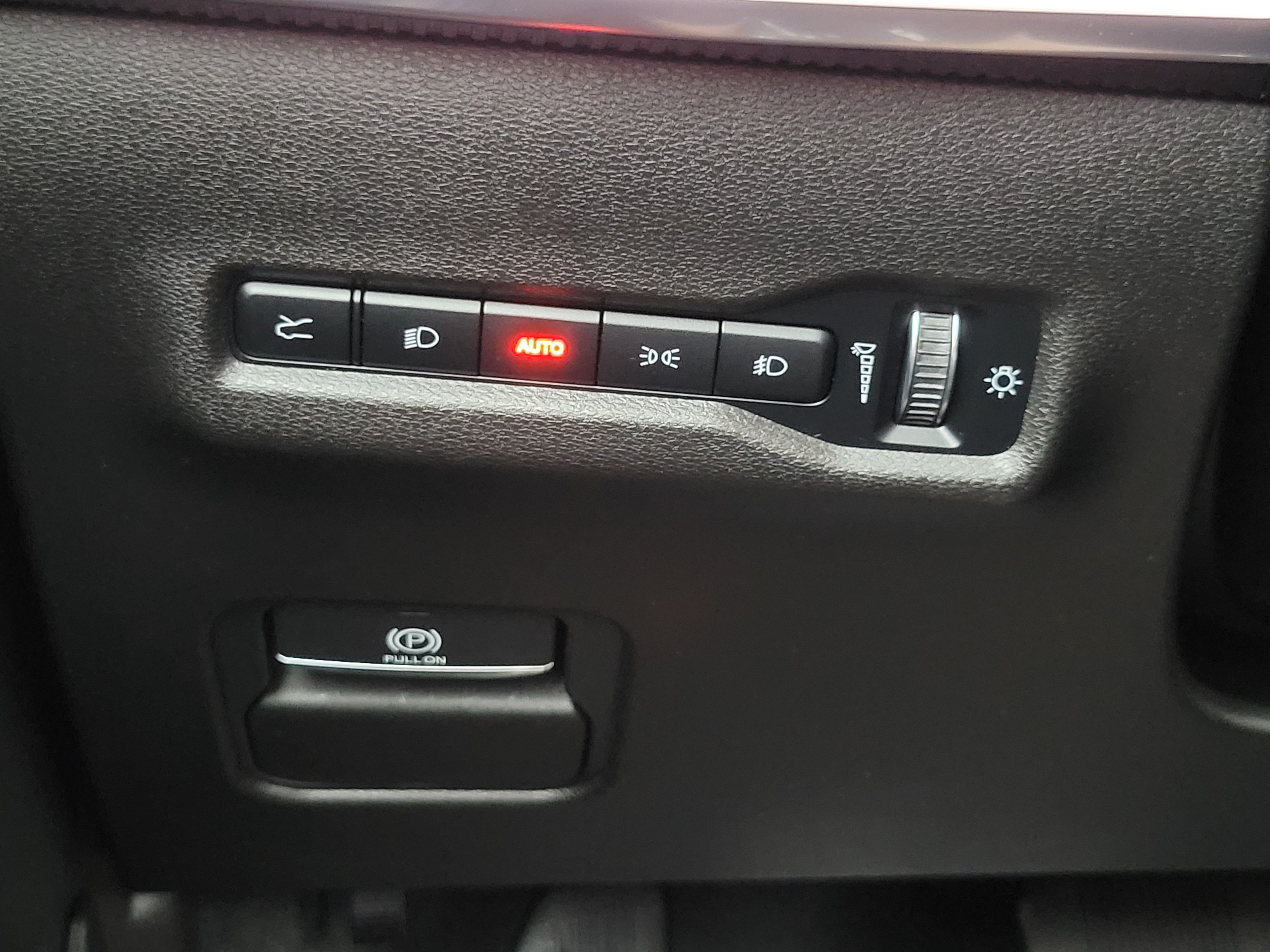 Used 2024 Jeep Wagoneer Launch Edition AWD/4WD image 11