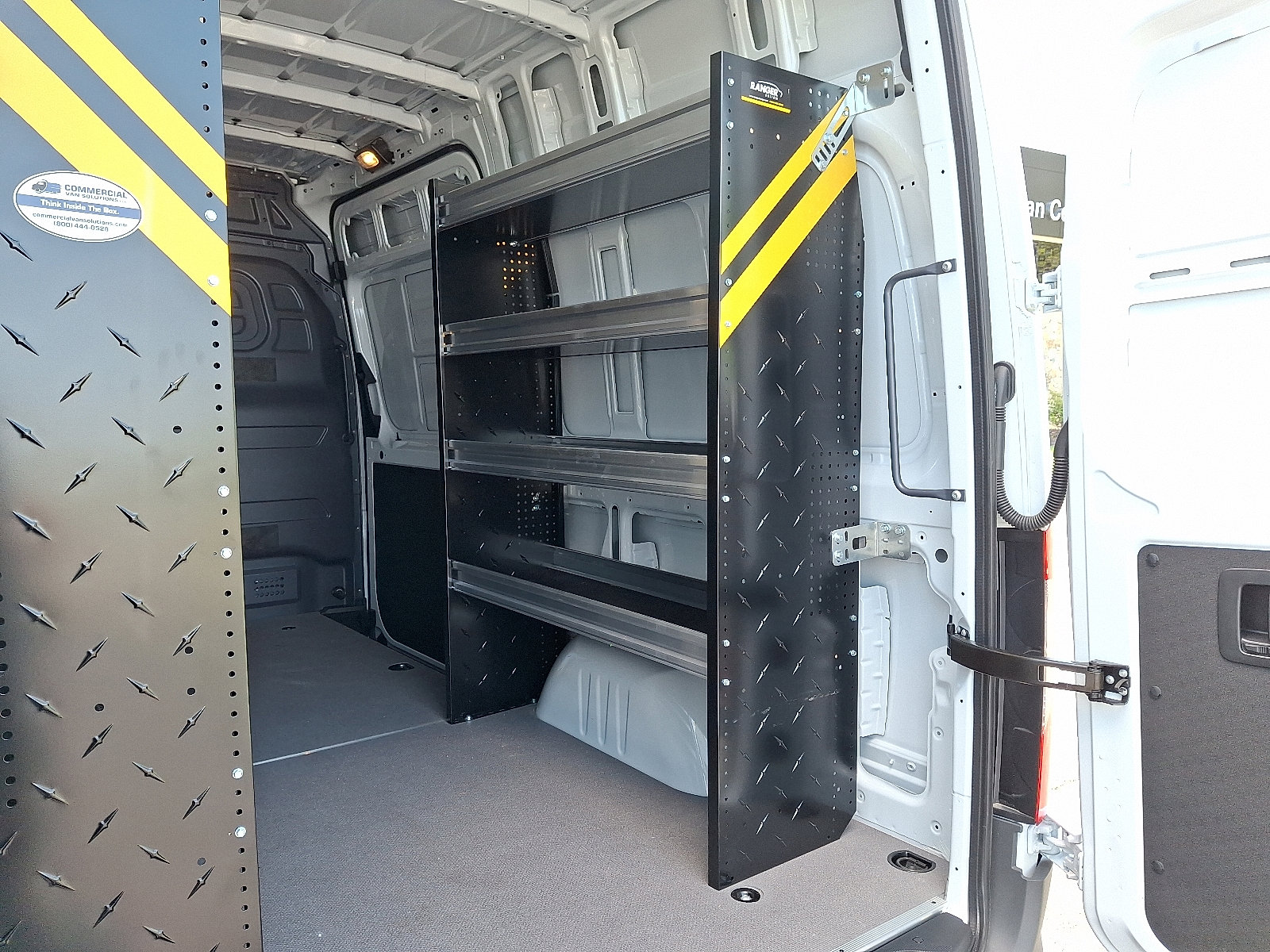Used 2025 Mercedes-Benz Sprinter 2500 image 11