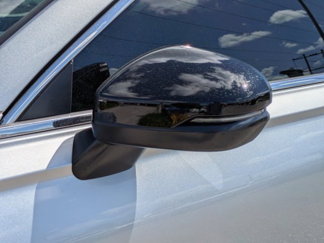 Used 2025 Honda CR-V Sport-L image 12