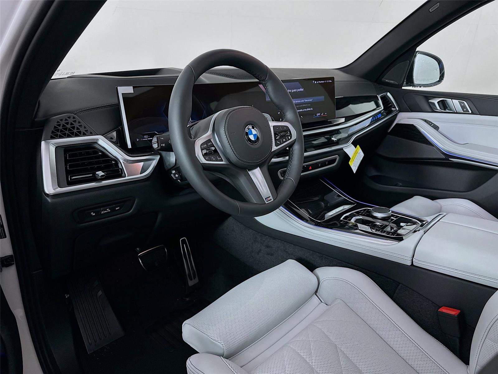 New 2026 BMW X5 xDrive40i w/ M Sport Package image 9
