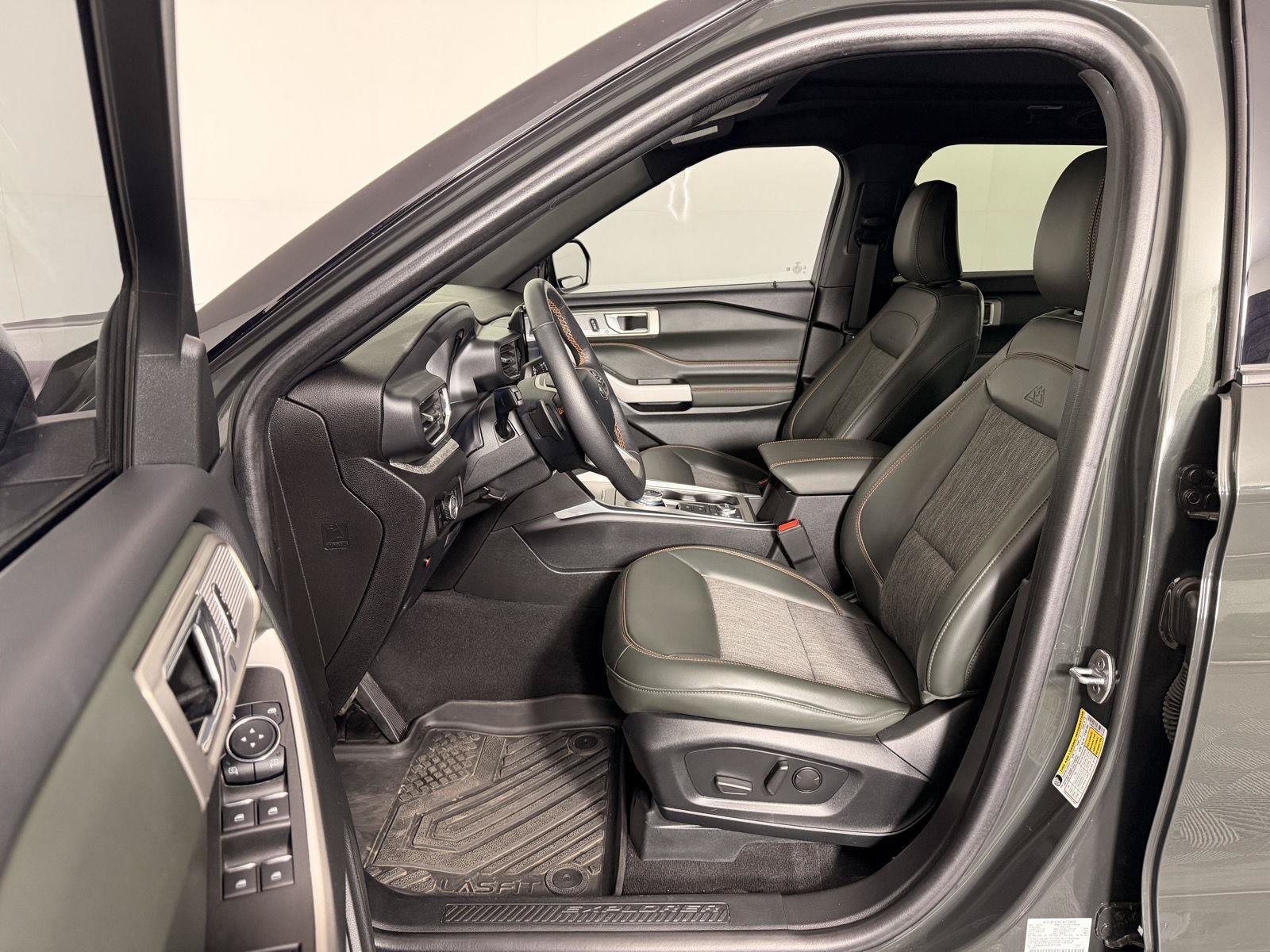 Used 2024 Ford Explorer Timberline w/ Timberline Technology Package AWD/4WD image 12