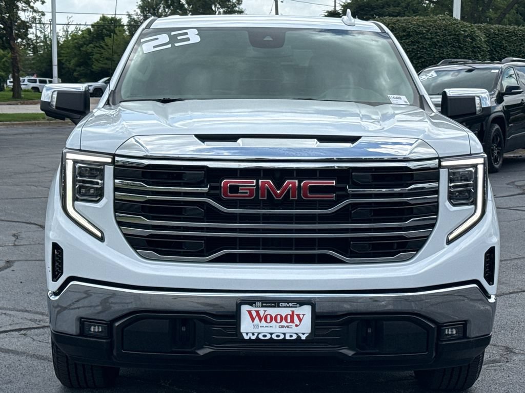 Certified 2023 GMC Sierra 1500 SLT w/ SLT Convenience Package AWD/4WD image 4