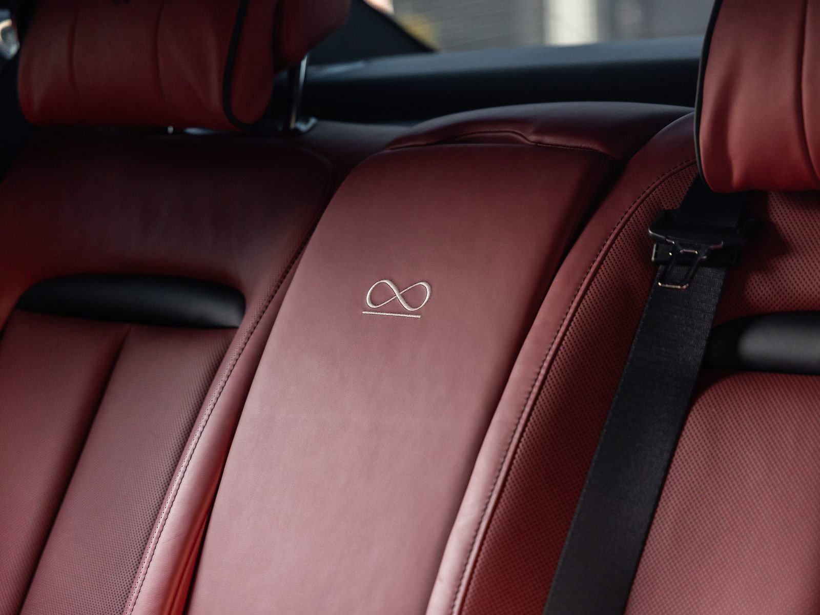 Certified 2022 Rolls-Royce Ghost Black Badge image 52