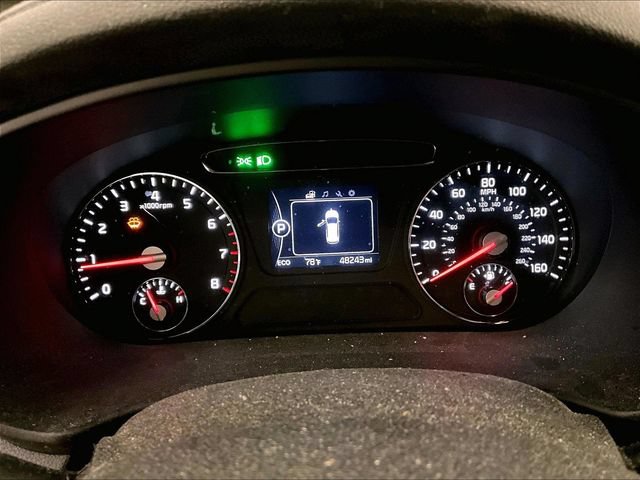 Used 2016 Kia Sorento FWD image 19