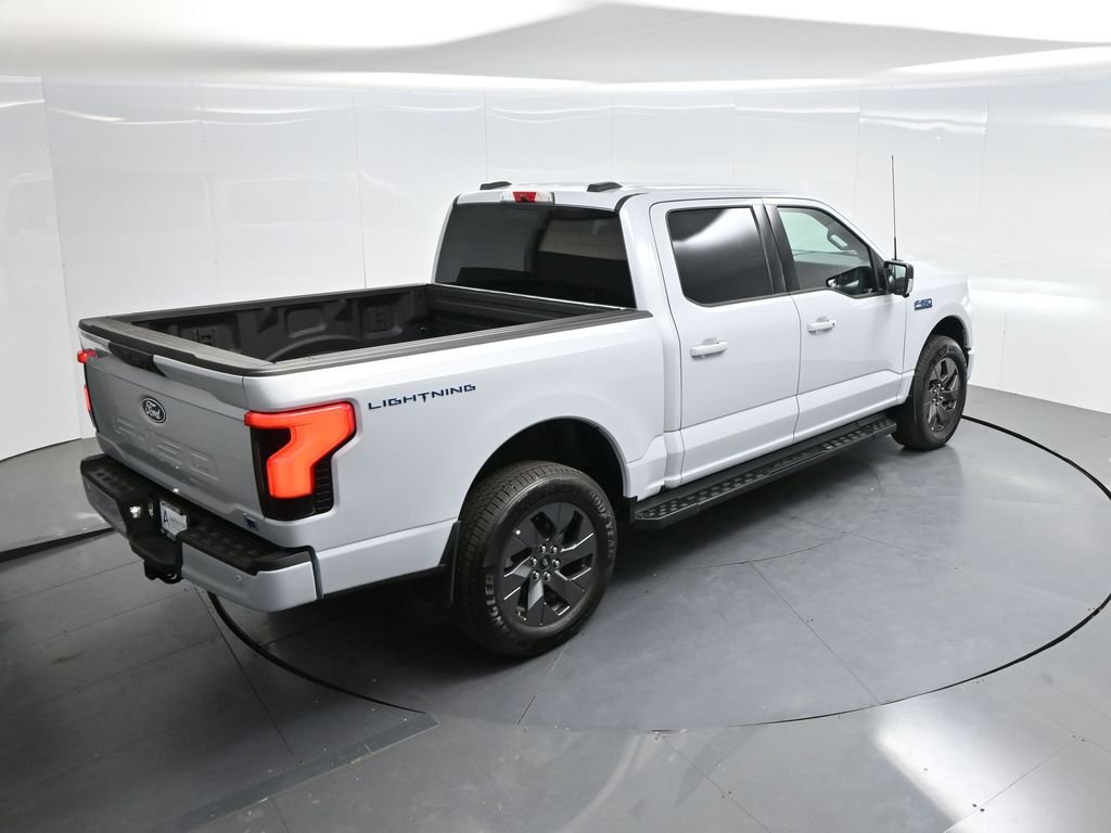 Used 2025 Ford F150 Lightning Flash AWD/4WD image 44