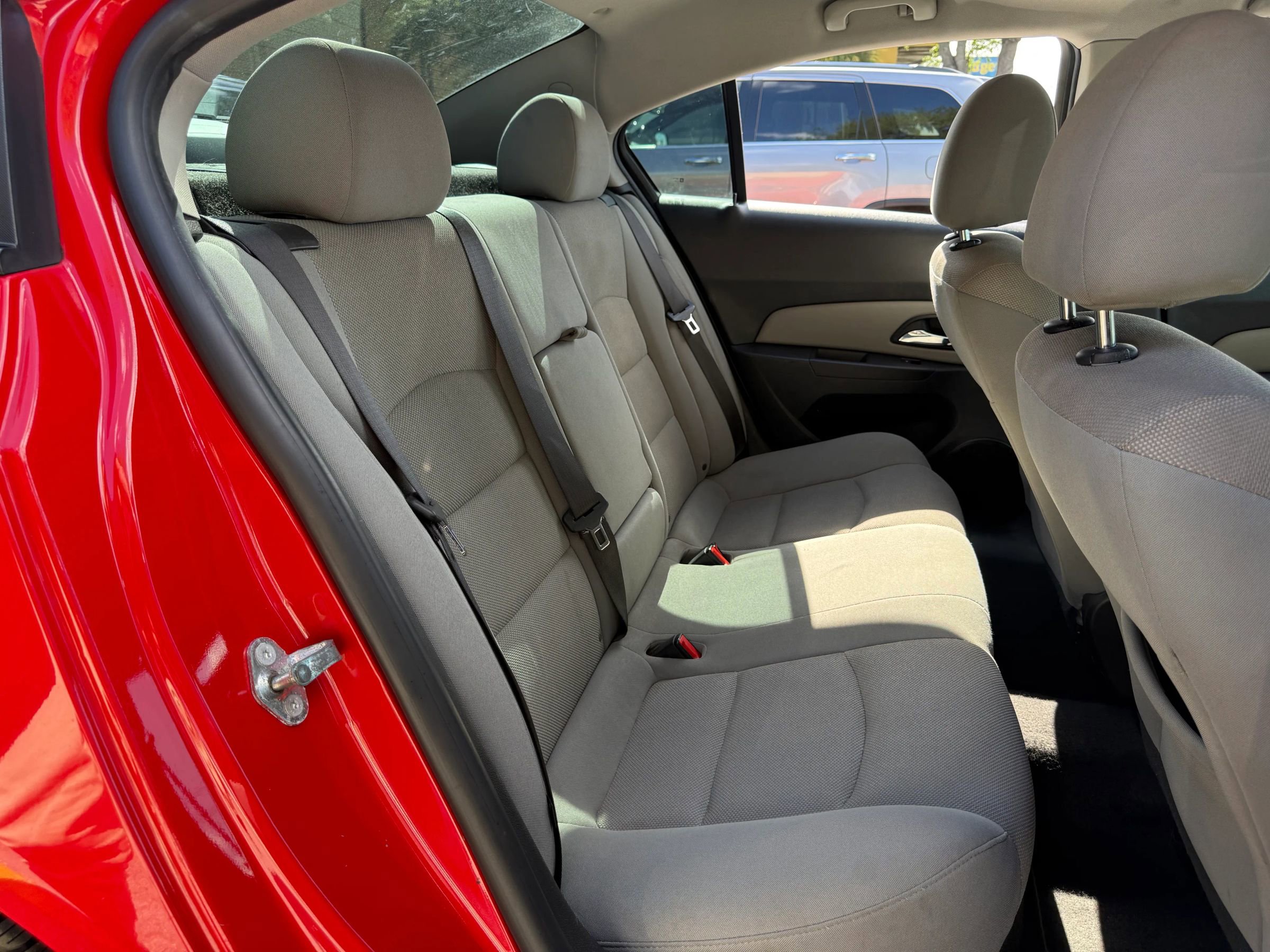Used 2015 Chevrolet Cruze LT FWD image 13