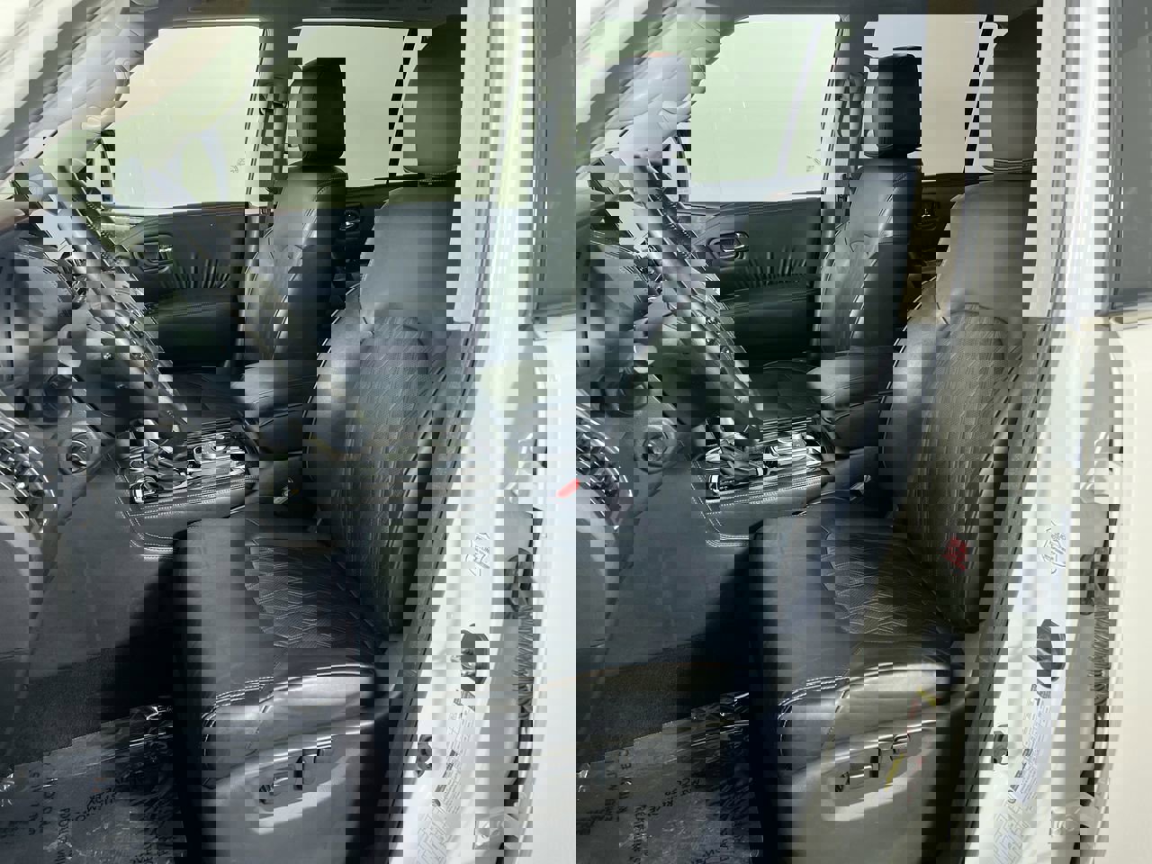 Used 2023 Nissan Armada Platinum w/ Captain's Chairs Package image 13