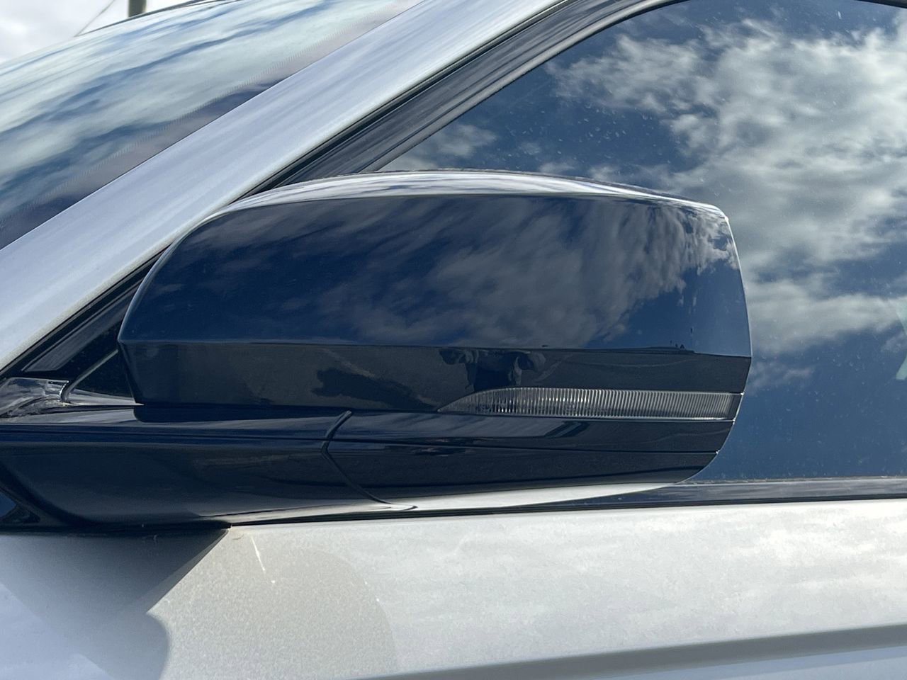 Used 2022 Jeep Grand Cherokee L Laredo image 43