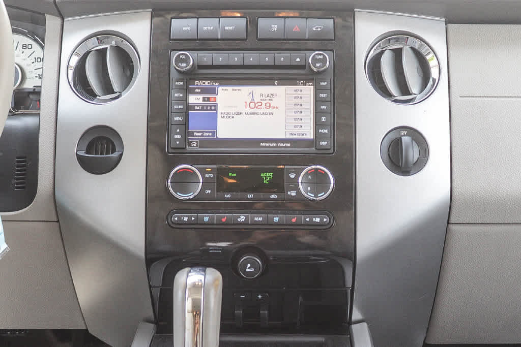 Used 2014 Ford Expedition Limited w/ Equipment Group 301A RWD image 12