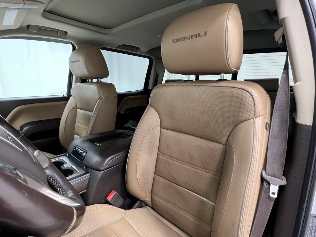 Used 2018 GMC Sierra 3500 Denali w/ Duramax Plus Package AWD/4WD image 15