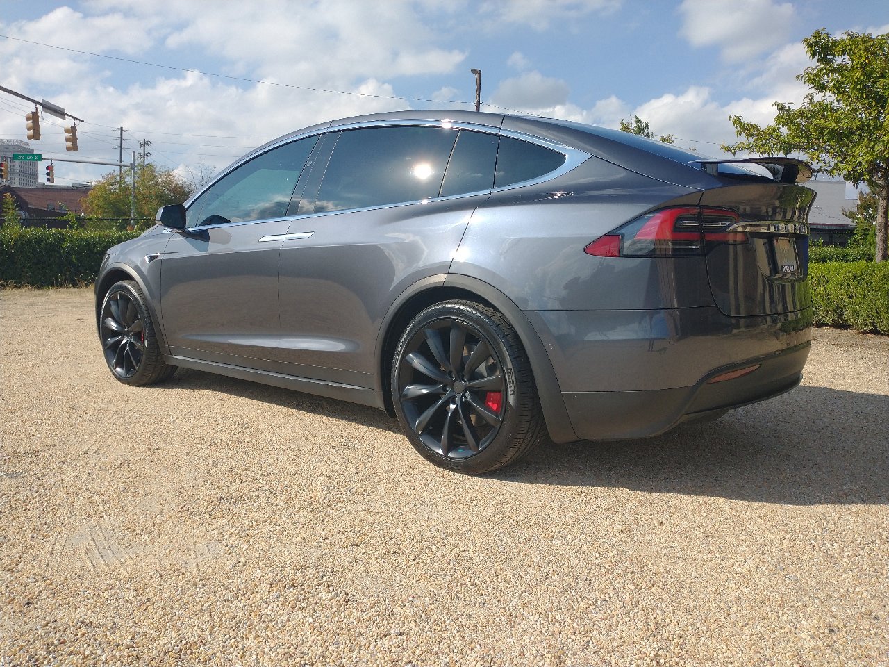 Used 2020 Tesla Model X Performance image 12