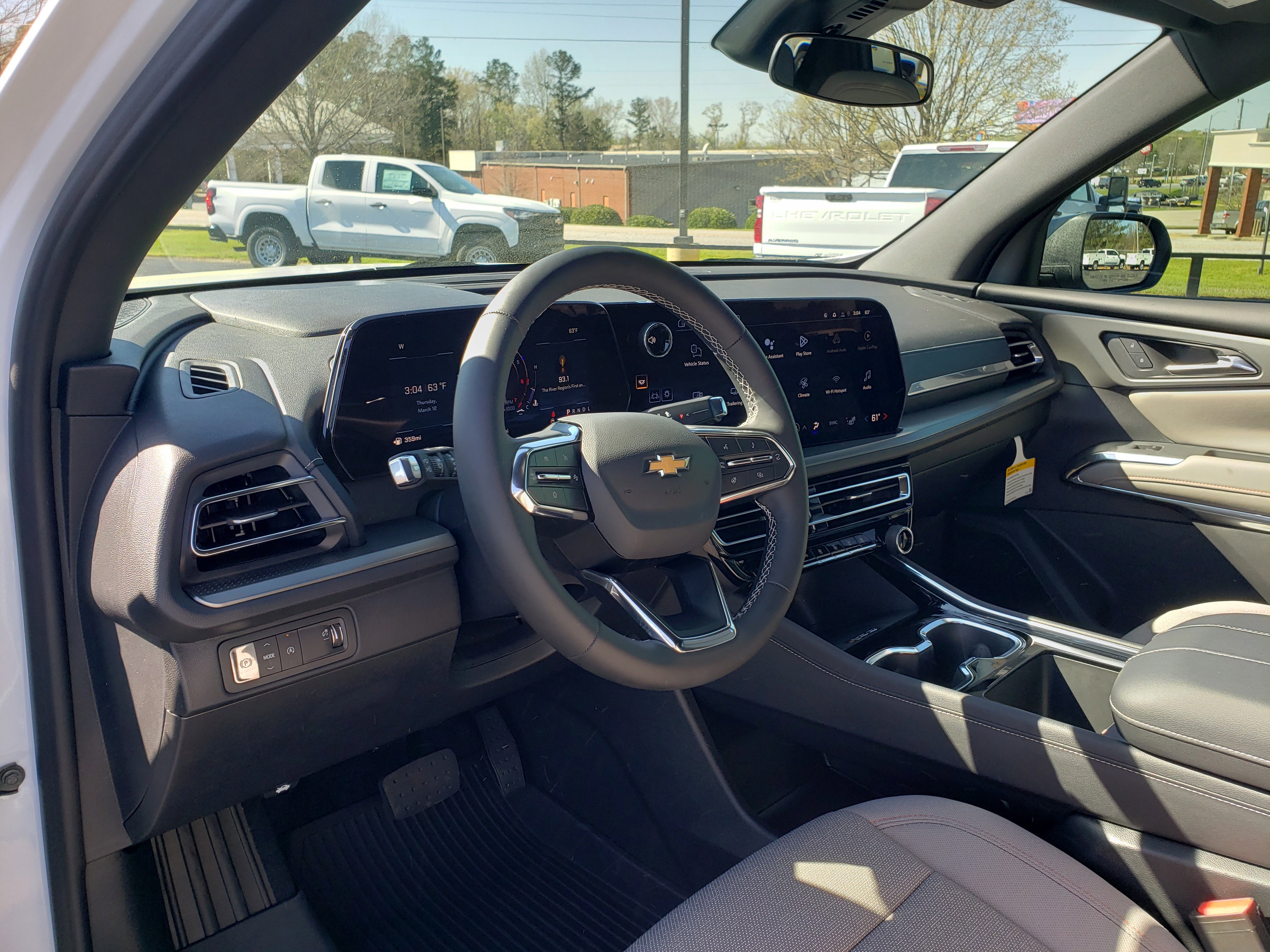 New 2026 Chevrolet Traverse LT w/ LPO, Floor Liner Package image 30