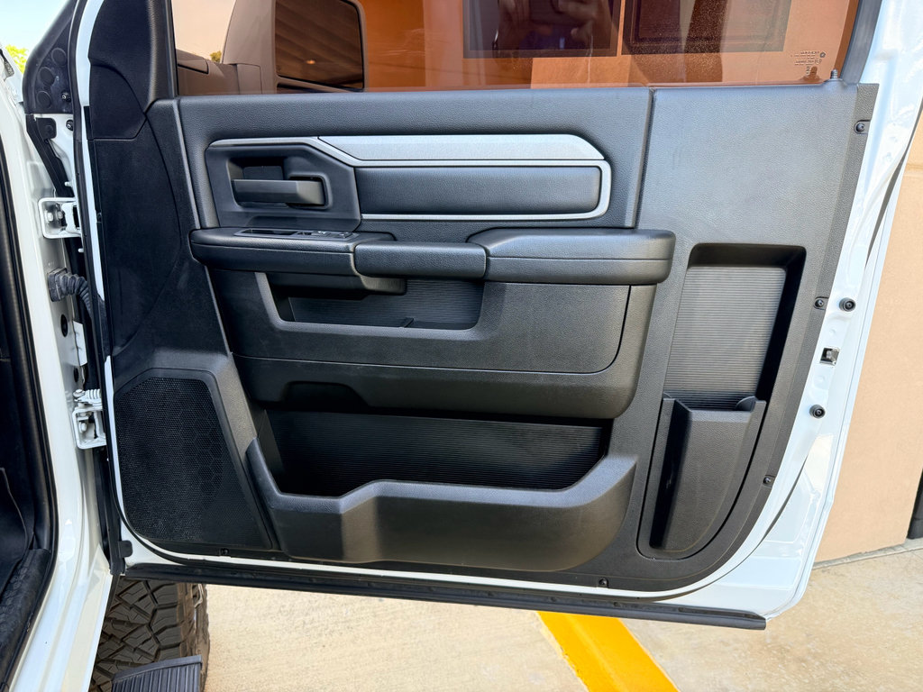 Used 2023 RAM 3500 Tradesman AWD/4WD image 18