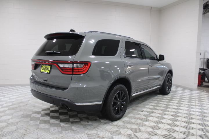 Used 2024 Dodge Durango SXT image 12