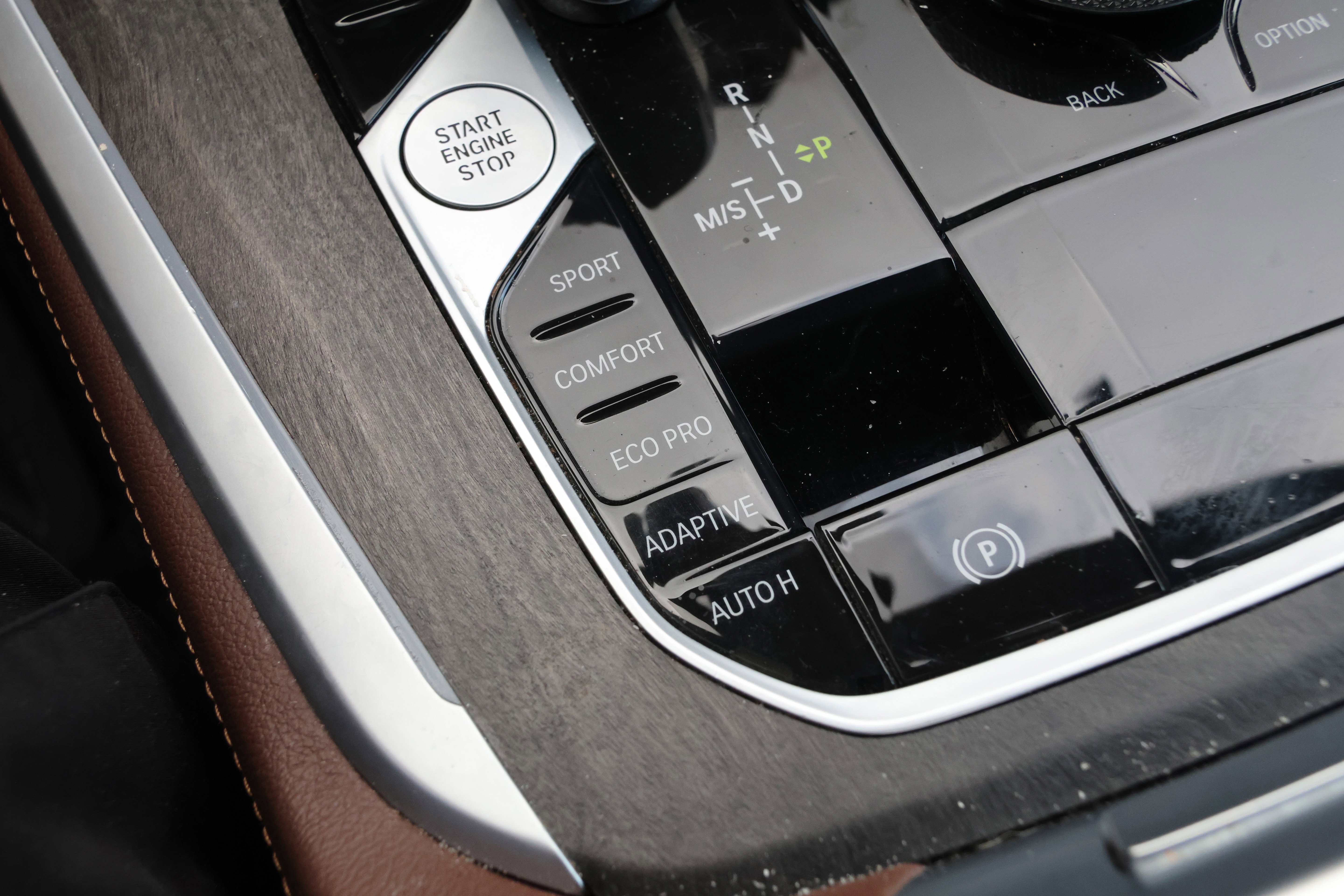 Used 2022 BMW X5 sDrive40i w/ Premium Package RWD image 31