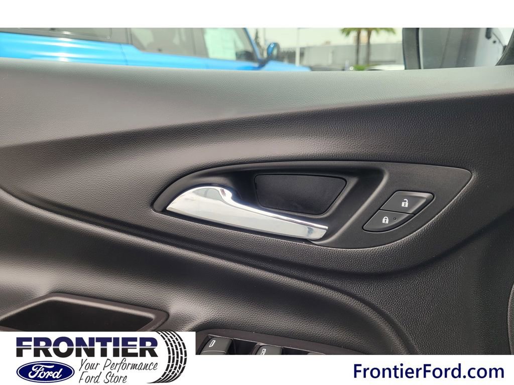 Used 2020 Chevrolet Equinox LT image 15