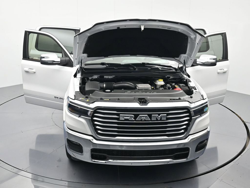 New 2026 RAM 1500 Laramie AWD/4WD image 45