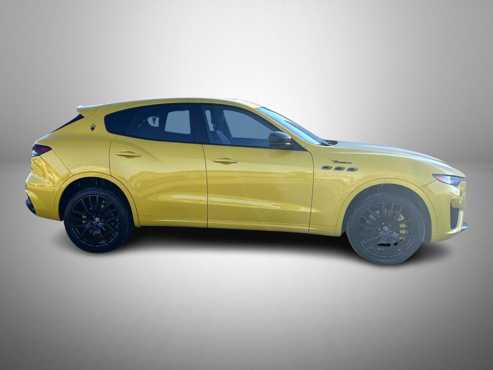 Used 2022 Maserati Levante Modena image 4