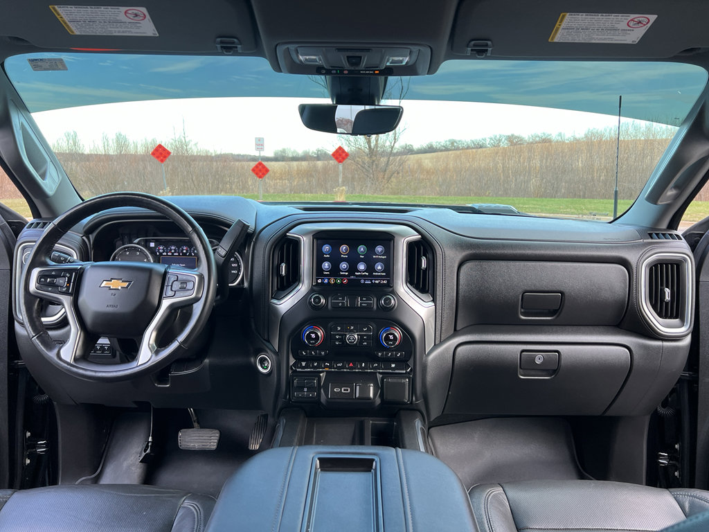 Used 2020 Chevrolet Silverado 3500 LTZ w/ LTZ Texas Edition image 22