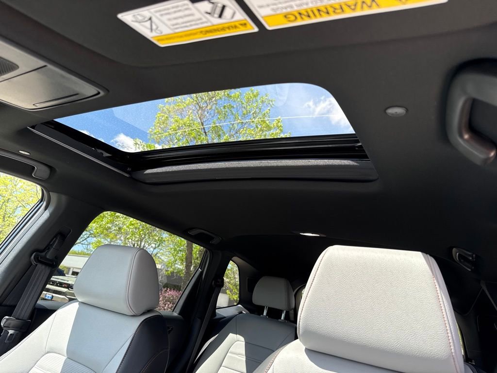 Certified 2026 Honda CR-V Sport Touring image 26