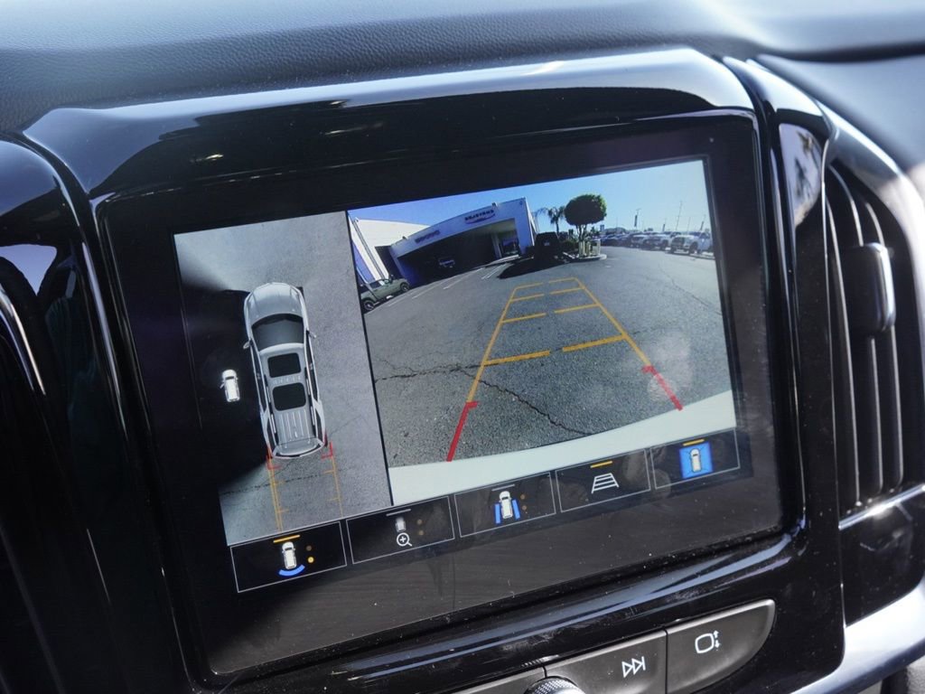 Used 2023 Chevrolet Traverse RS w/ LPO, Cargo Package image 16