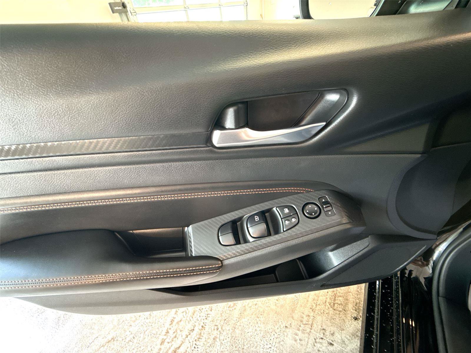 Used 2019 Nissan Altima 2.5 SR w/ SR Premium Package AWD/4WD image 15