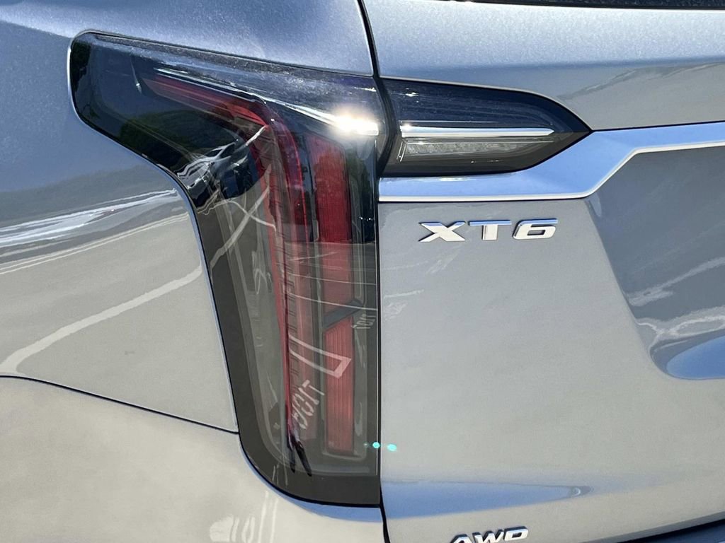 New 2025 Cadillac XT6 Sport w/ Platinum Package AWD/4WD image 10