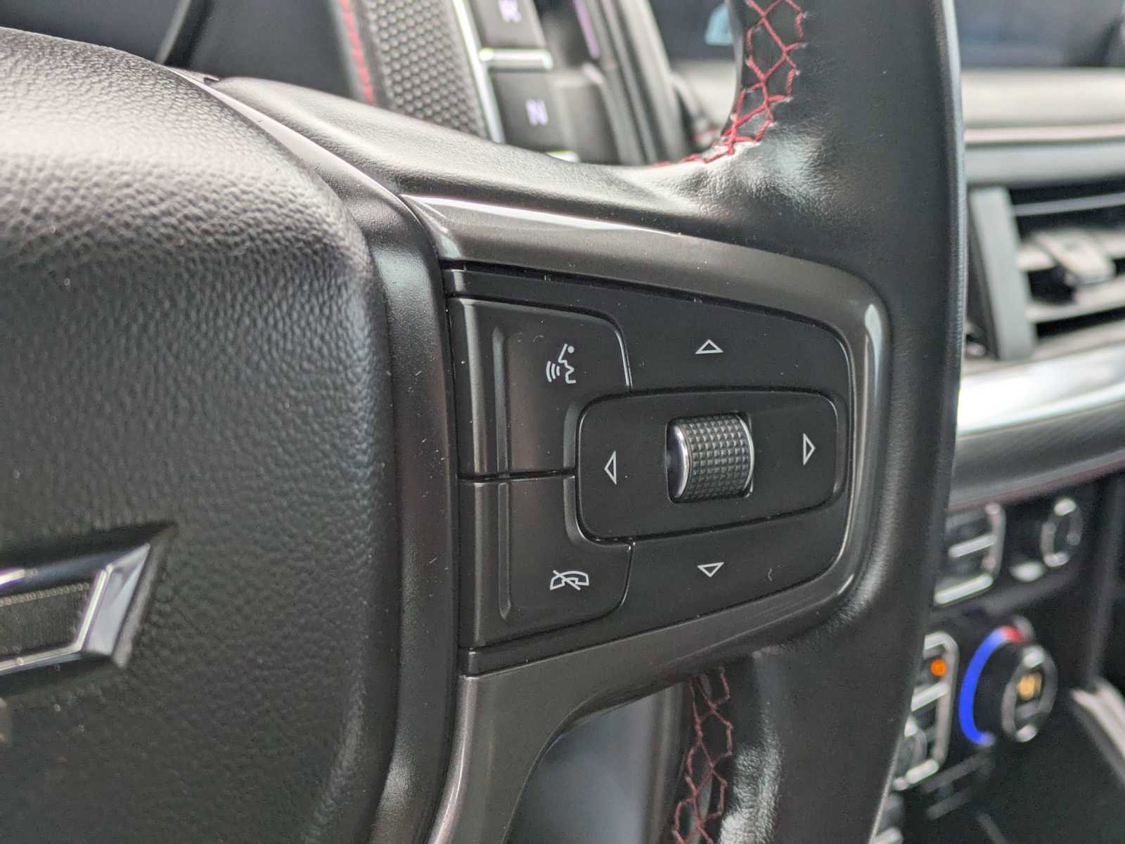 Used 2024 Chevrolet Tahoe RST w/ Luxury Package image 27