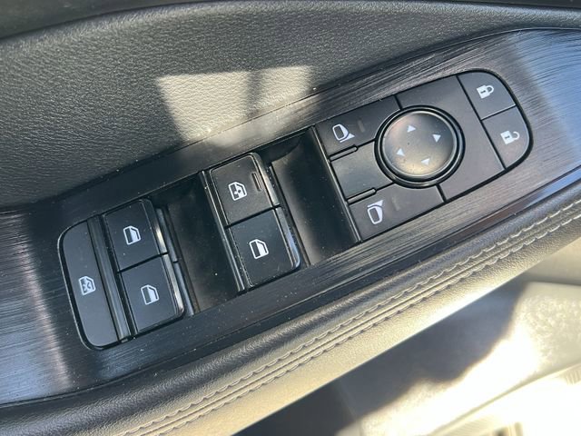 Used 2021 Nissan Rogue SV w/ Premium Package FWD image 33
