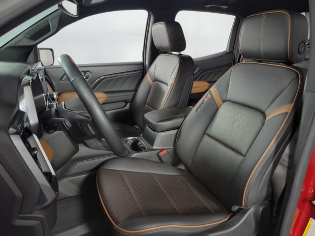 Used 2023 GMC Canyon AT4 w/ AT4 Premium Package AWD/4WD image 16