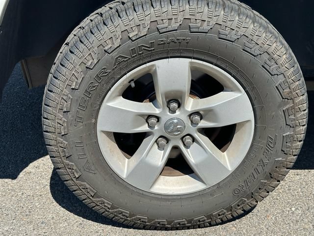 Used 2018 RAM 1500 ST w/ SXT Appearance Group AWD/4WD image 15