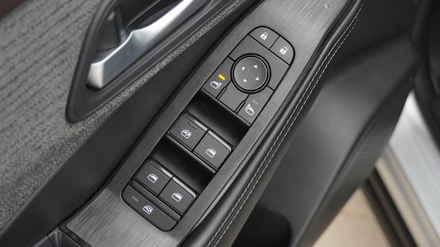 Used 2022 Nissan Rogue SV image 21