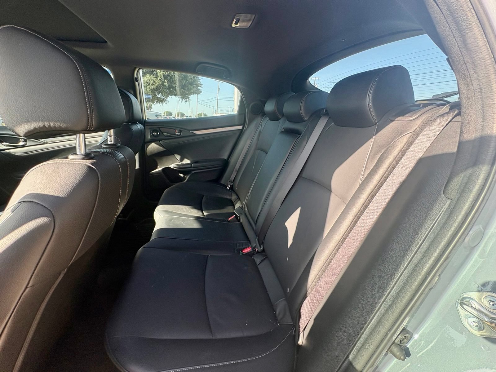 Used 2019 Honda Civic Sport Touring image 9