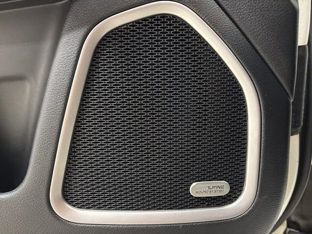 Used 2021 Jeep Compass Latitude w/ Sun and Sound Group FWD image 17