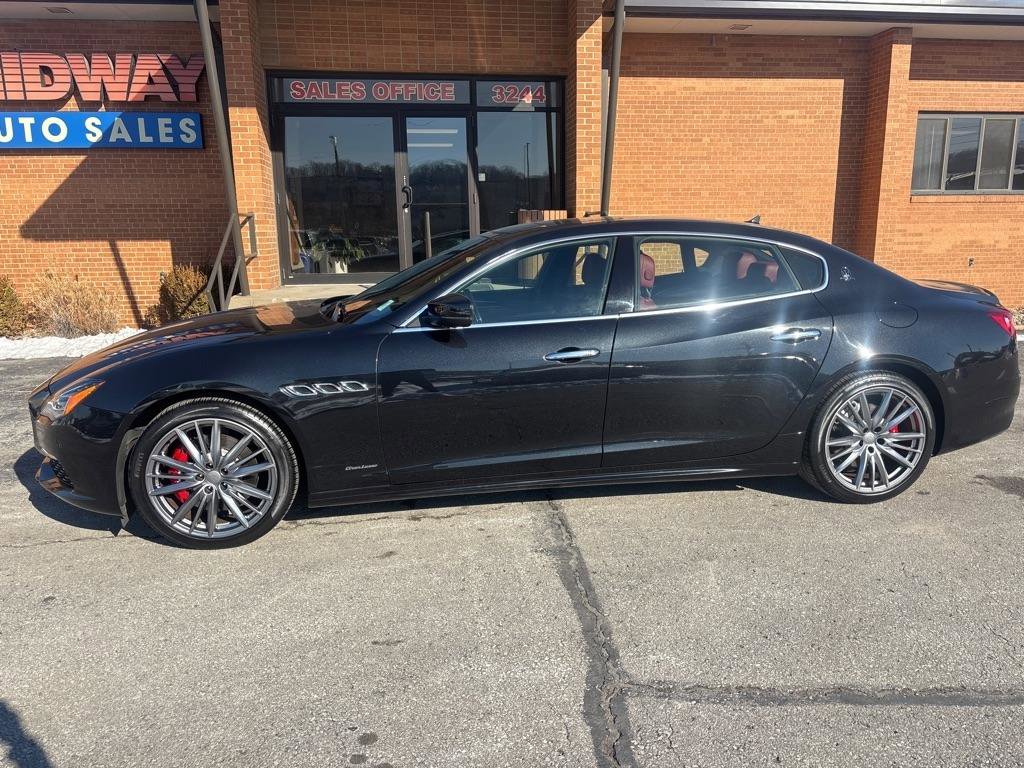 Used 2019 Maserati Quattroporte S GranLusso image 2