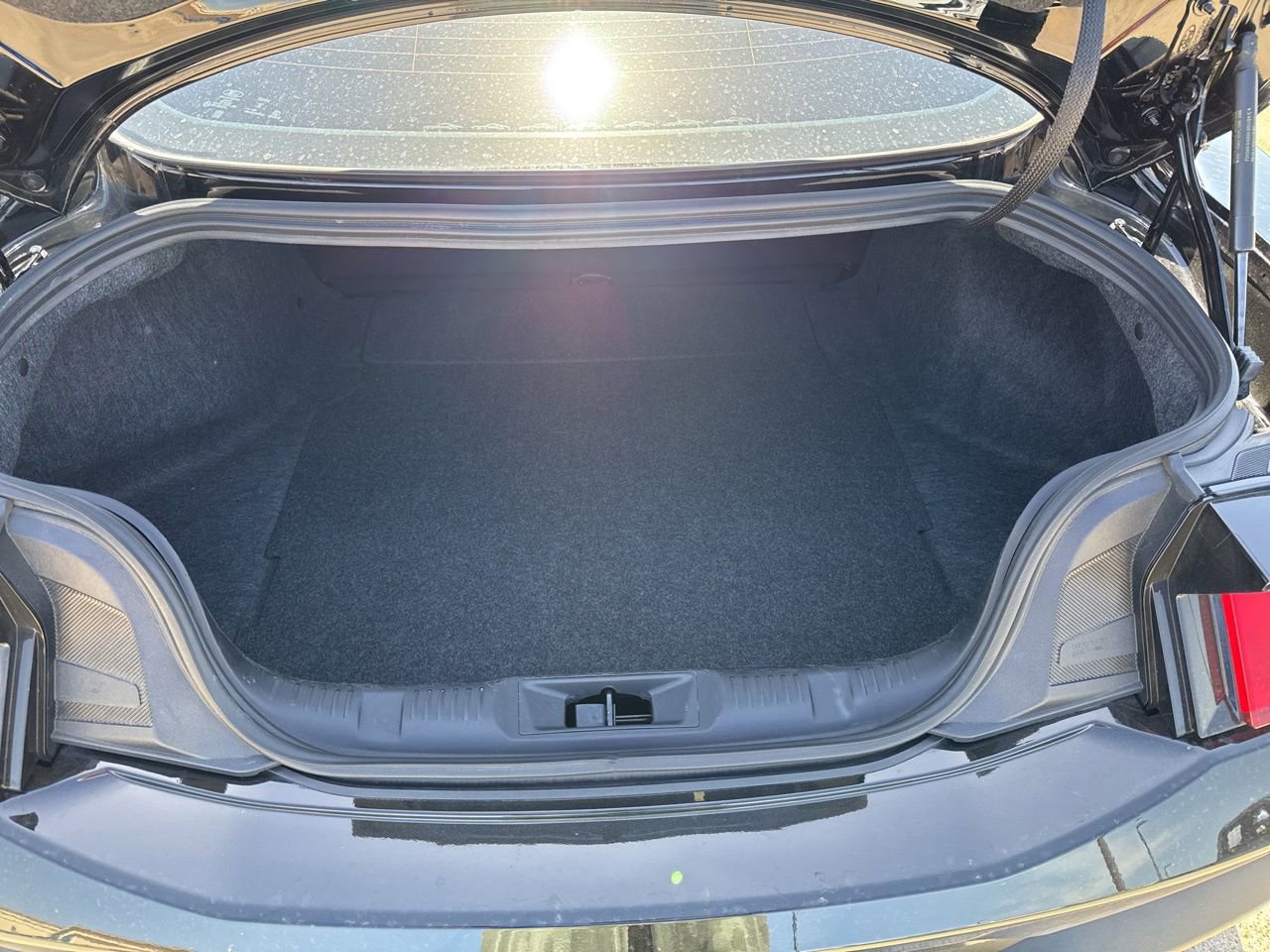 Used 2024 Ford Mustang GT Premium image 8