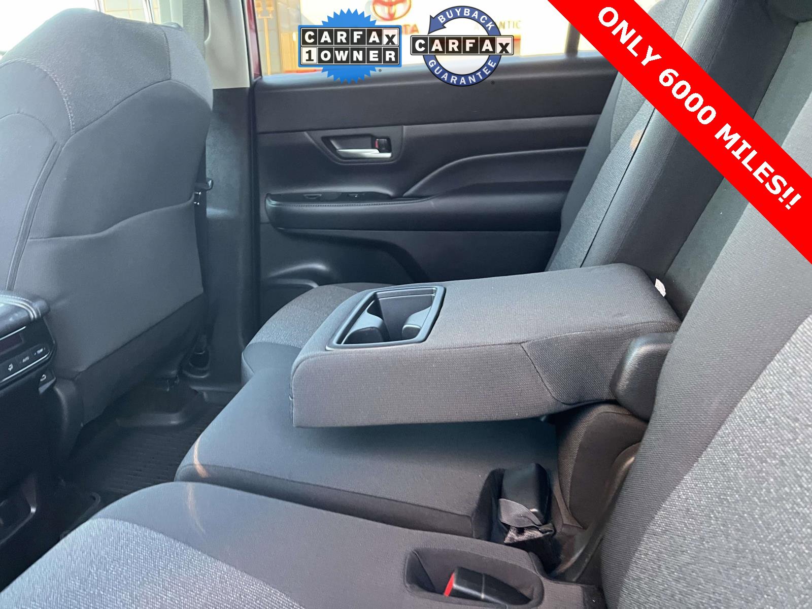 Used 2025 Toyota Grand Highlander AWD image 17