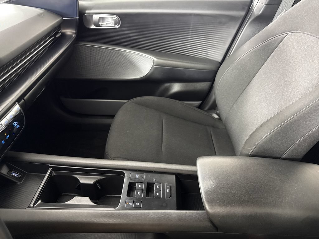 Certified 2024 Hyundai Ioniq 6 SE RWD image 21