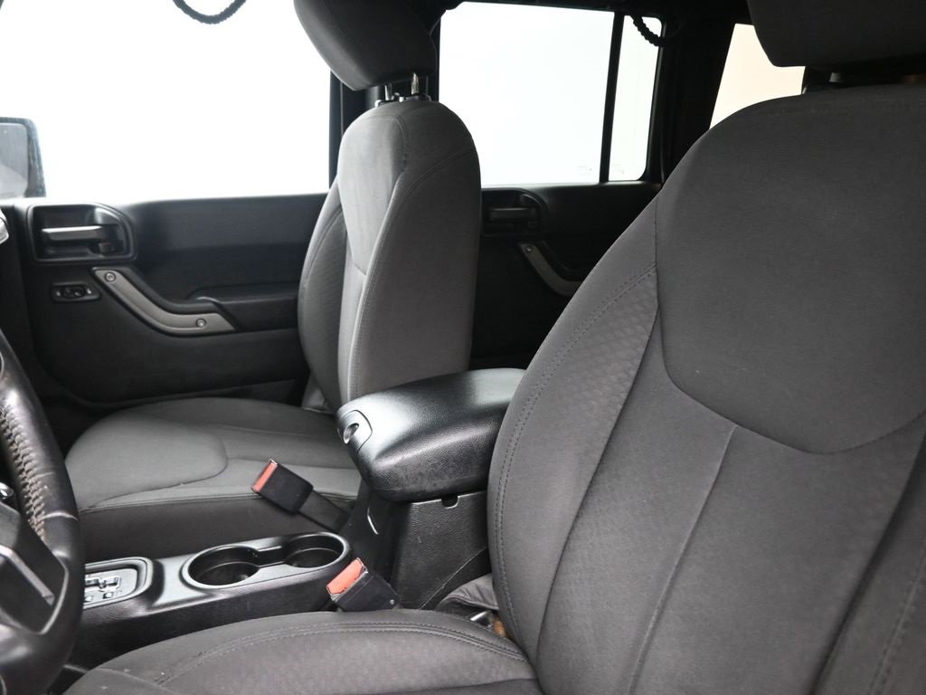 Used 2017 Jeep Wrangler Unlimited Sport w/ Quick Order Package 24S image 31