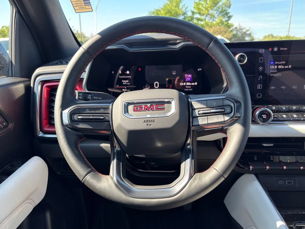 Used 2025 GMC Canyon AT4 w/ AT4X AEV Edition AWD/4WD image 27