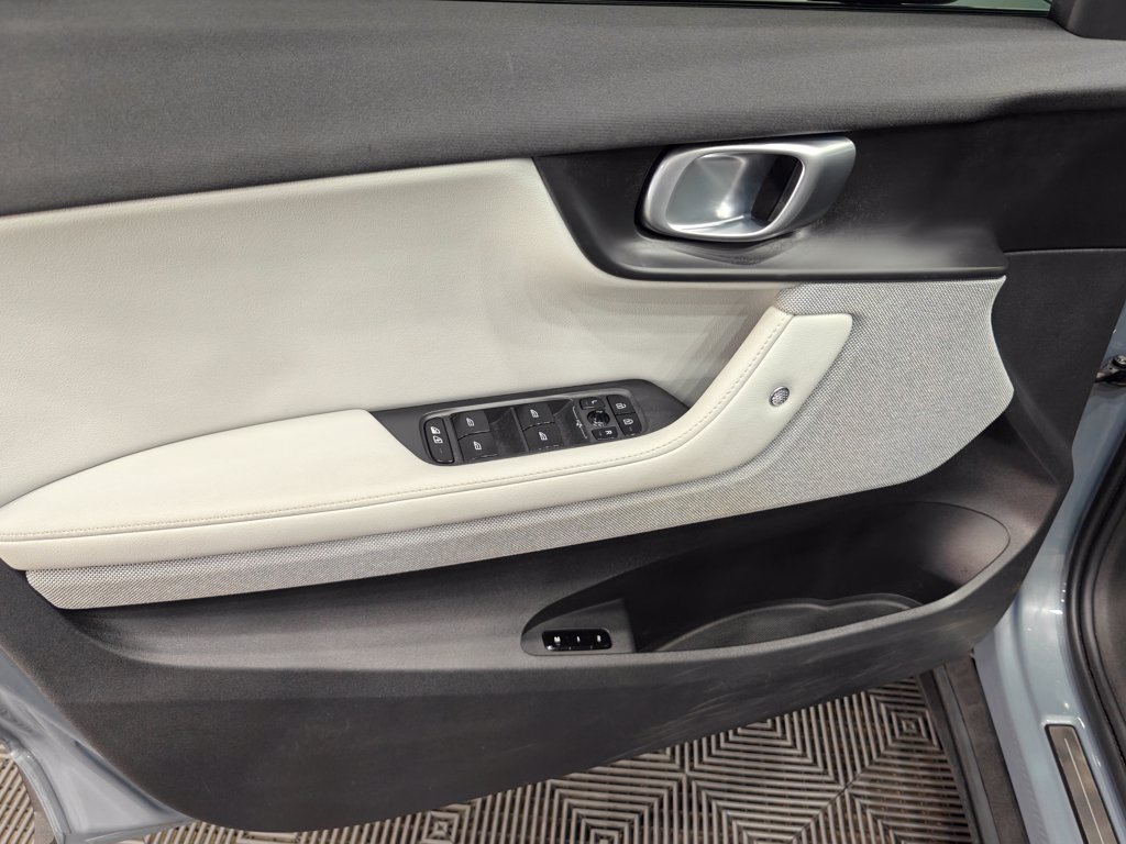 Used 2024 Polestar Polestar 2 AWD/4WD image 45