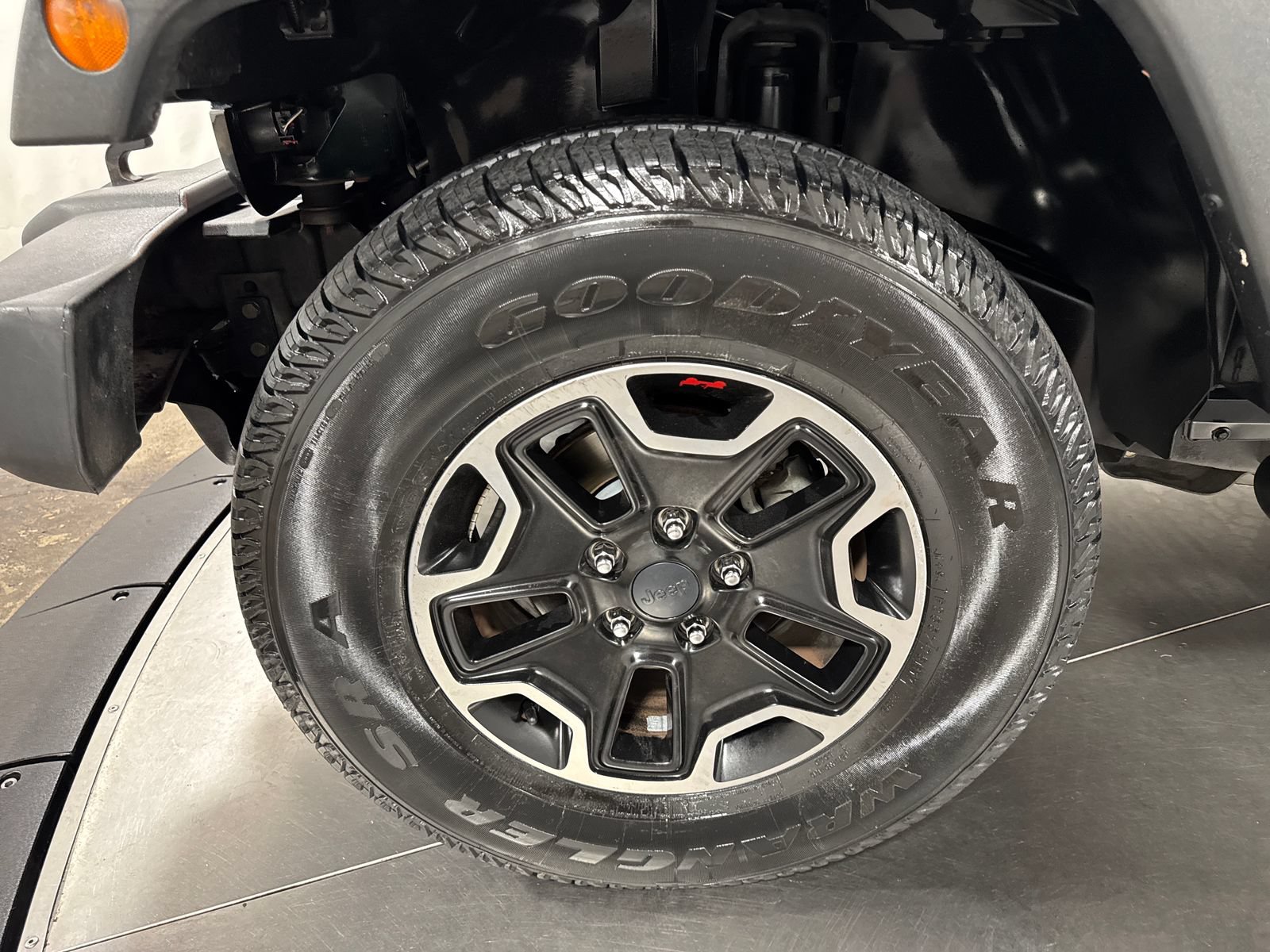 Used 2012 Jeep Wrangler Sport AWD/4WD image 2