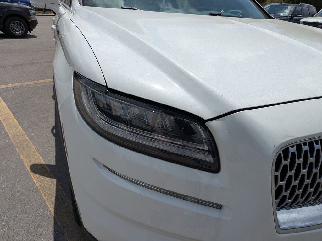Used 2023 Lincoln Nautilus Reserve FWD image 7