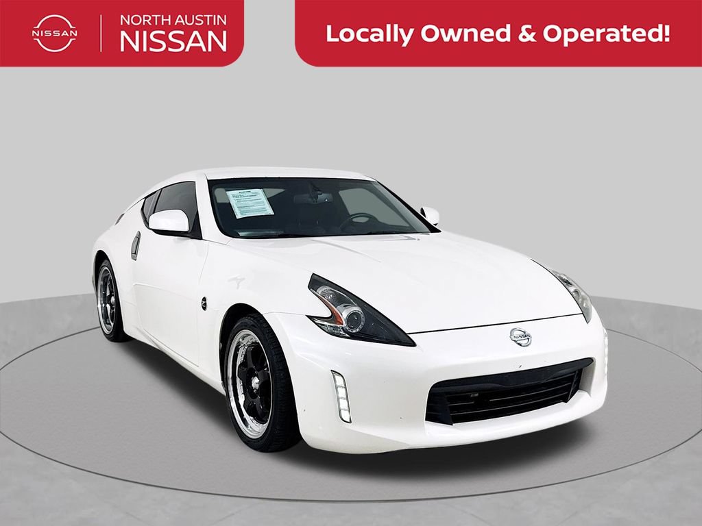 Used 2020 Nissan 370Z Coupe RWD video 1