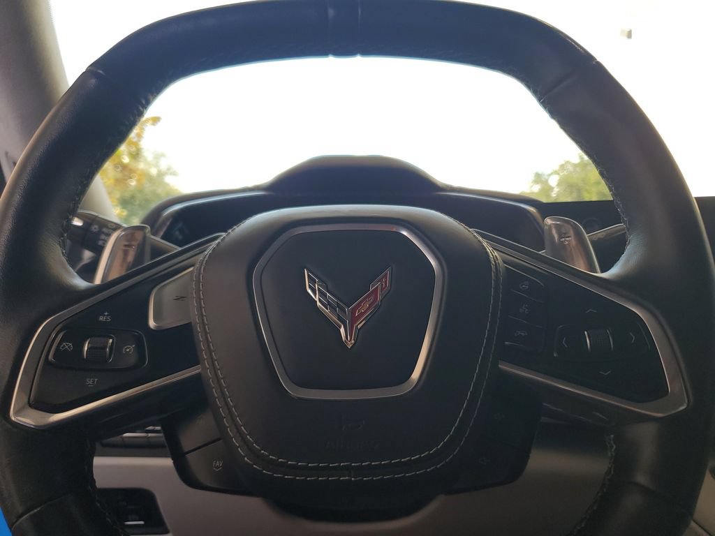 Used 2022 Chevrolet Corvette Stingray Premium Conv w/ Z51 Performance Package RWD image 22
